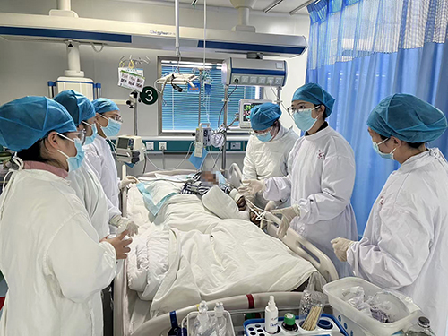 ICU.jpg