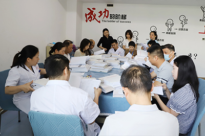 我院组织开展三、四月份“清廉医保”病历质控交叉检查