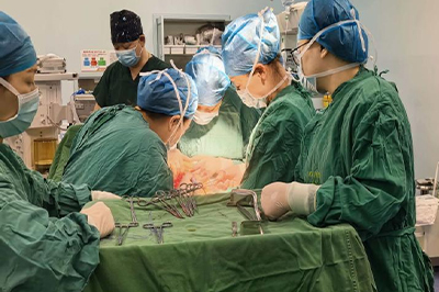 我院成功救治一例重度子痫前期重度肥胖产妇